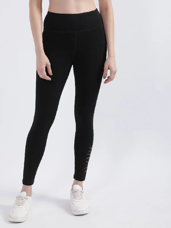 Women's Blouse with Narrow CollarDKNY Women Black Solid Fitted Leggings