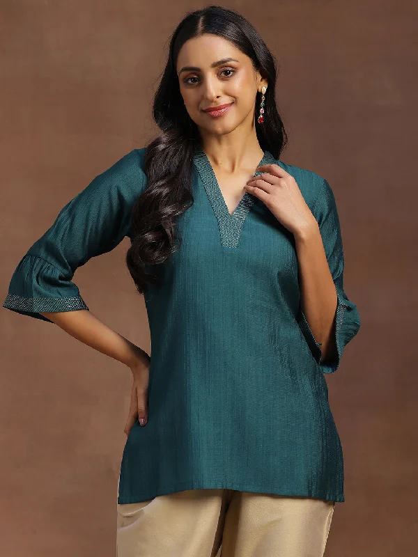 Women's Jumpsuits with Lapel CollarGreen Solid Silk Blend Straight Kurti