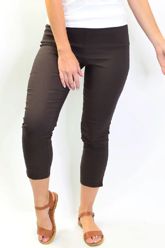 Women's Jodhpurs with Boat CollarBrown Crop Pull on Pants