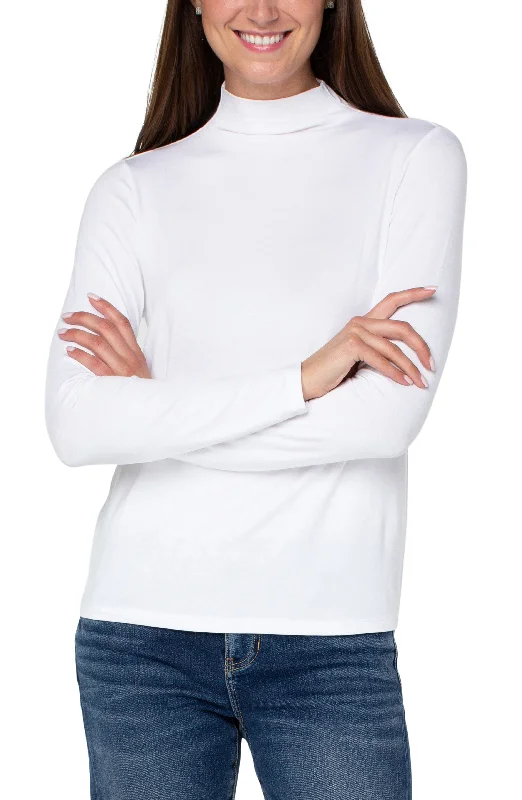 Women's Jodhpurs with Peter Pan CollarMOCK NECK LONG SLEEVE KNIT TOP