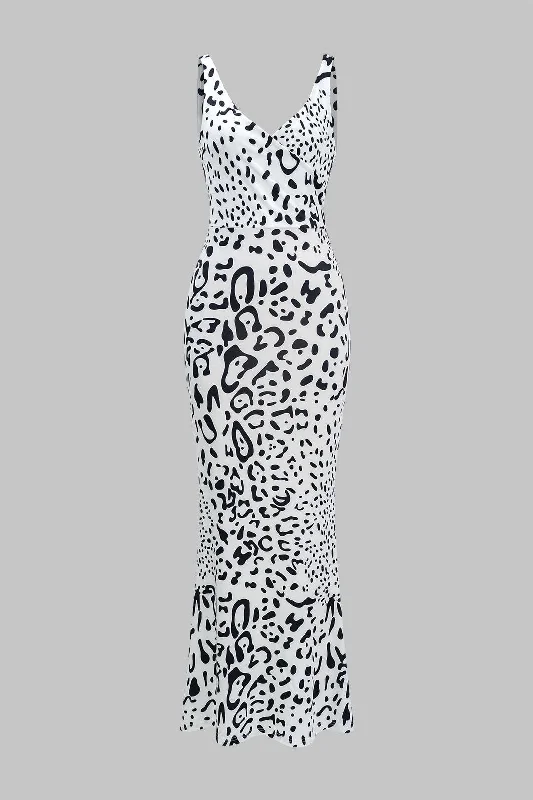 Women's V-Shaped-Neck DressesAbstract Print V-neck Sleeveless Maxi Dress