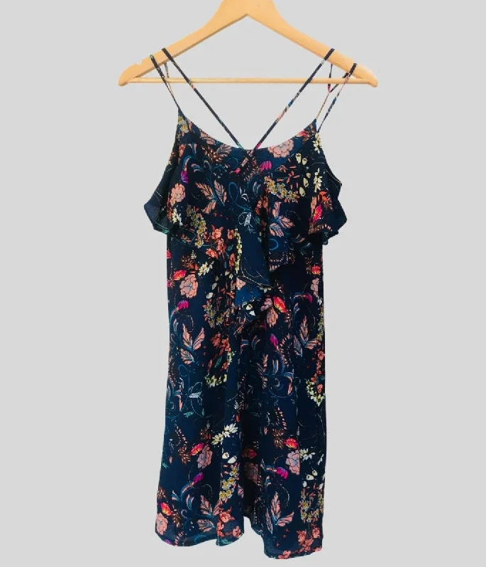 Women's Sweetheart-Back DressesNavy Floral Shift Dress 6 8