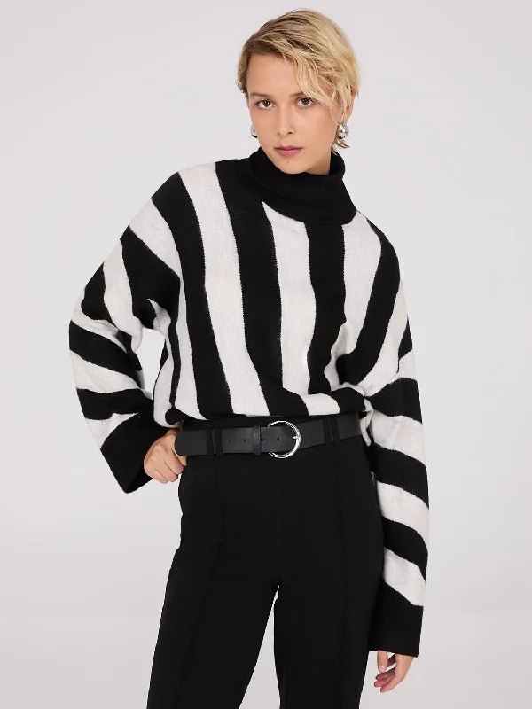 Women's Blouse with ZipperStriped Turtleneck Sweater